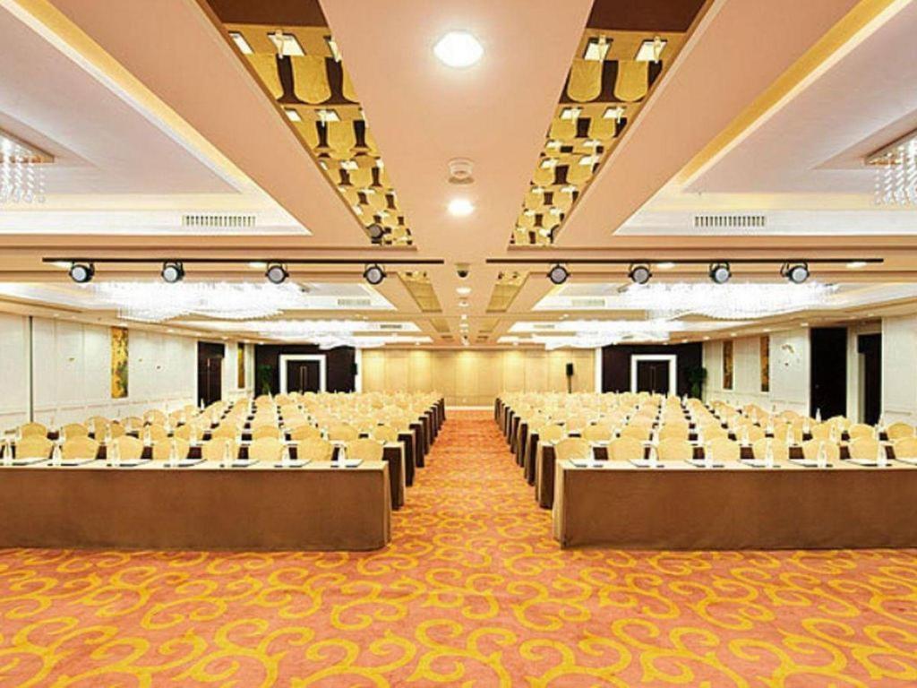 Golden Eagle Summit Hotel  Nanking Exterior foto