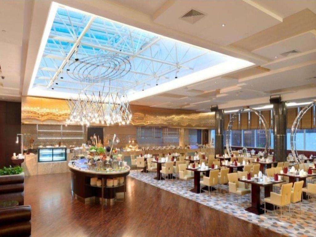 Golden Eagle Summit Hotel  Nanking Exterior foto